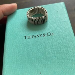 Tiffany and co Mesh ring Size 7